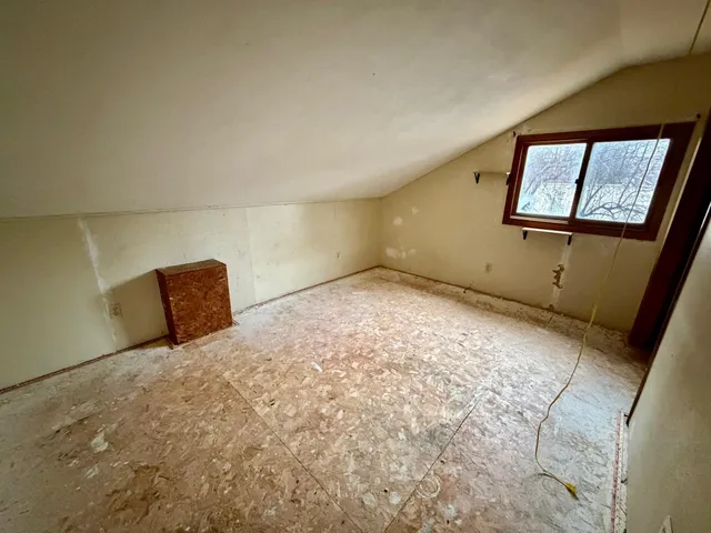 $85,000 | 222 Woodrow Street, Grygla, MN 56727