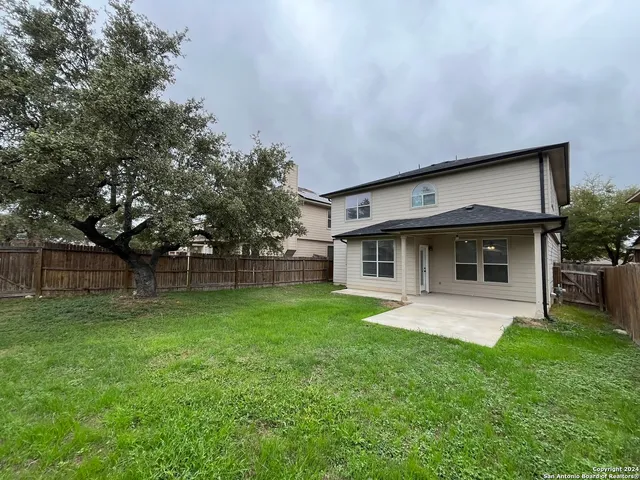 $1,900 | 15434 Grosbeak Pass, San Antonio, TX 78253