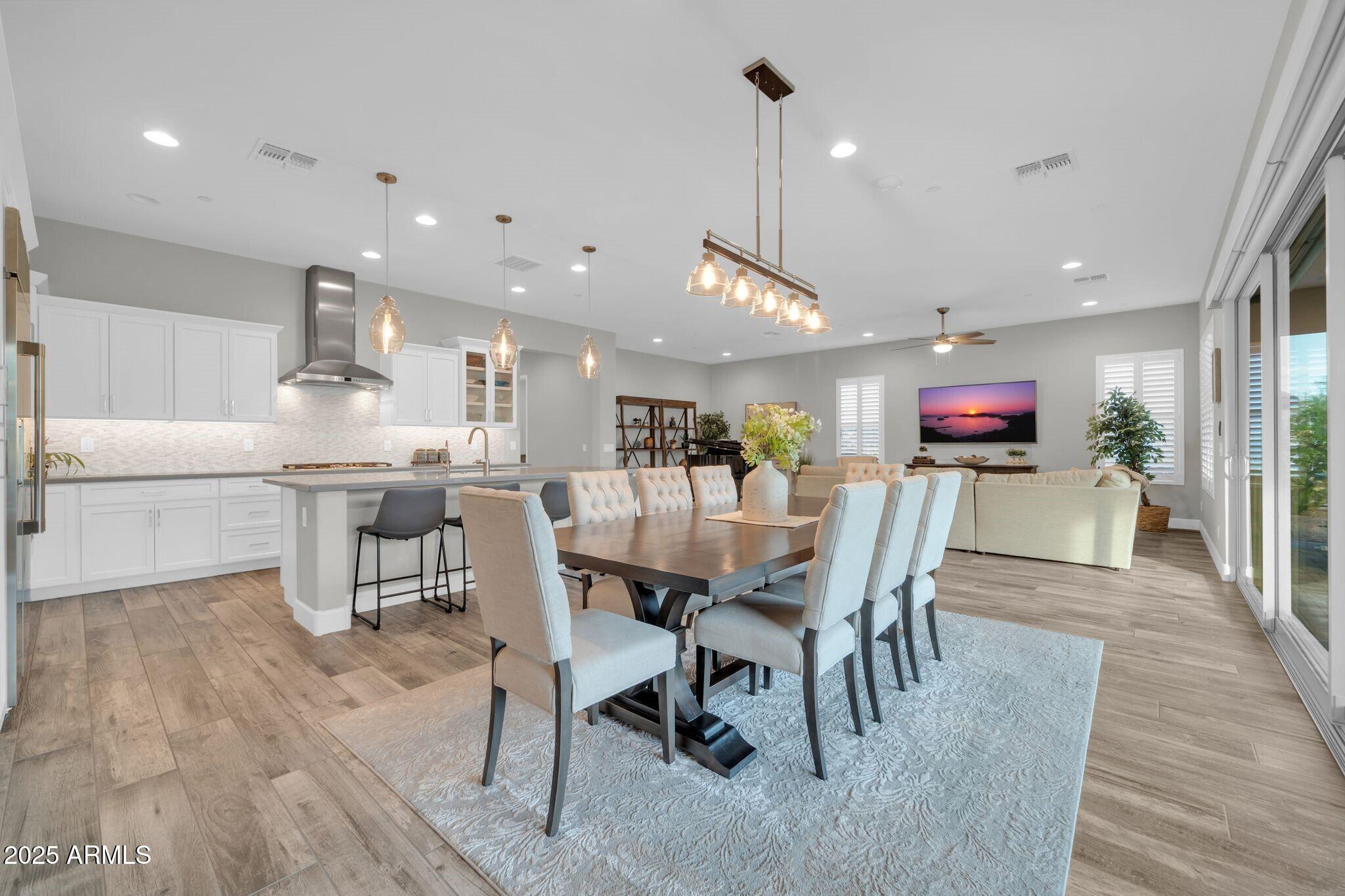 17565 Blaze Lane Rio Verde, AZ 85263 - Photo 12 of 43 a view of a dining area with furniture
