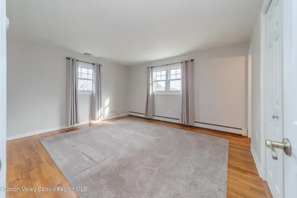 $499,900 | 37 Spaulding Lane, Saugerties, NY 12477