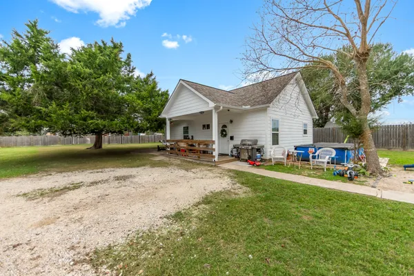 $472,900 | 515 Dahila Street, Waller, TX 77484