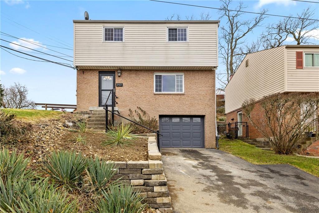 2922 Roland Pittsburgh, PA 15227 - Photo 1 of 27 Gallery Image 1