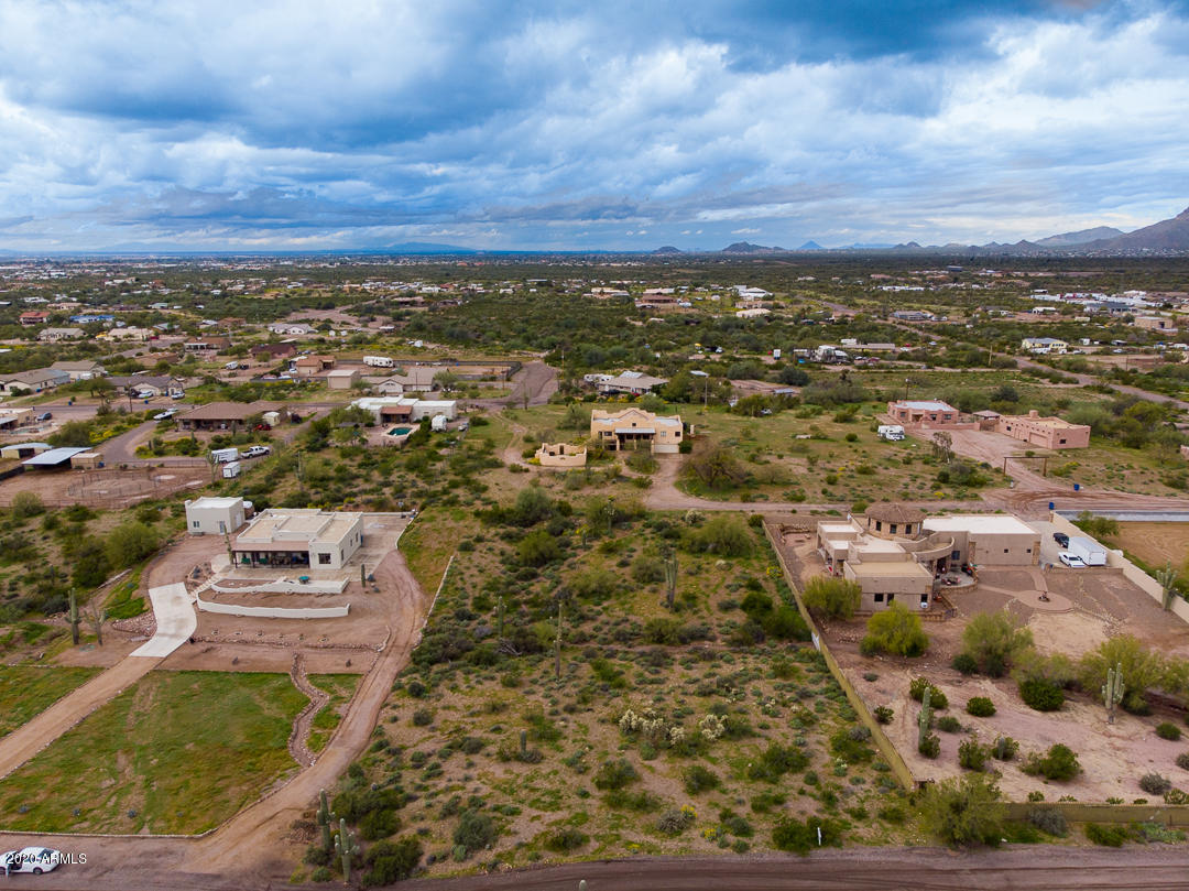 1800 North Hilton Road Apache Junction, AZ 85119 - Photo 4 of 4 03- Hilton
