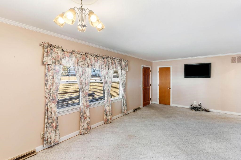 205 Lakeview Heights Union, SC 29379 - Photo 13 of 27