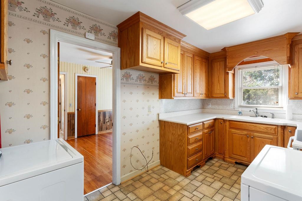 205 Lakeview Heights Union, SC 29379 - Photo 9 of 27