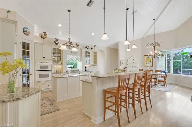 $4,349,000 | 1510 Chesapeake Avenue, Naples, FL 34102