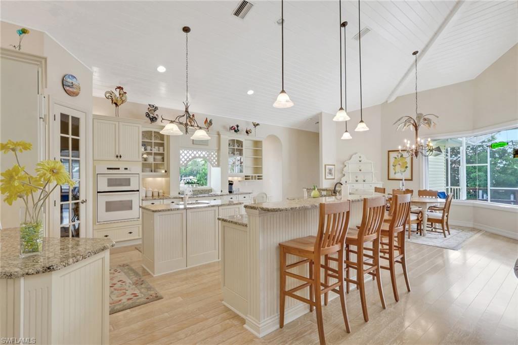 1510 Chesapeake Avenue Naples, FL 34102 - Photo 11 of 34