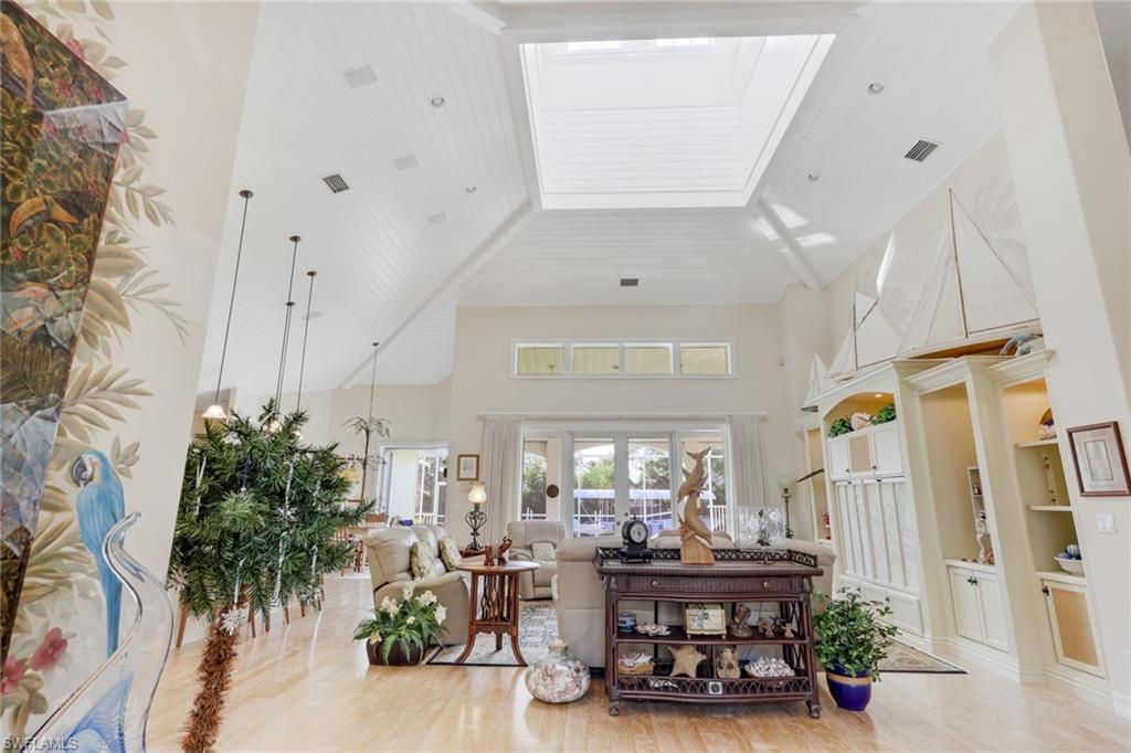 1510 Chesapeake Avenue Naples, FL 34102 - Photo 8 of 34