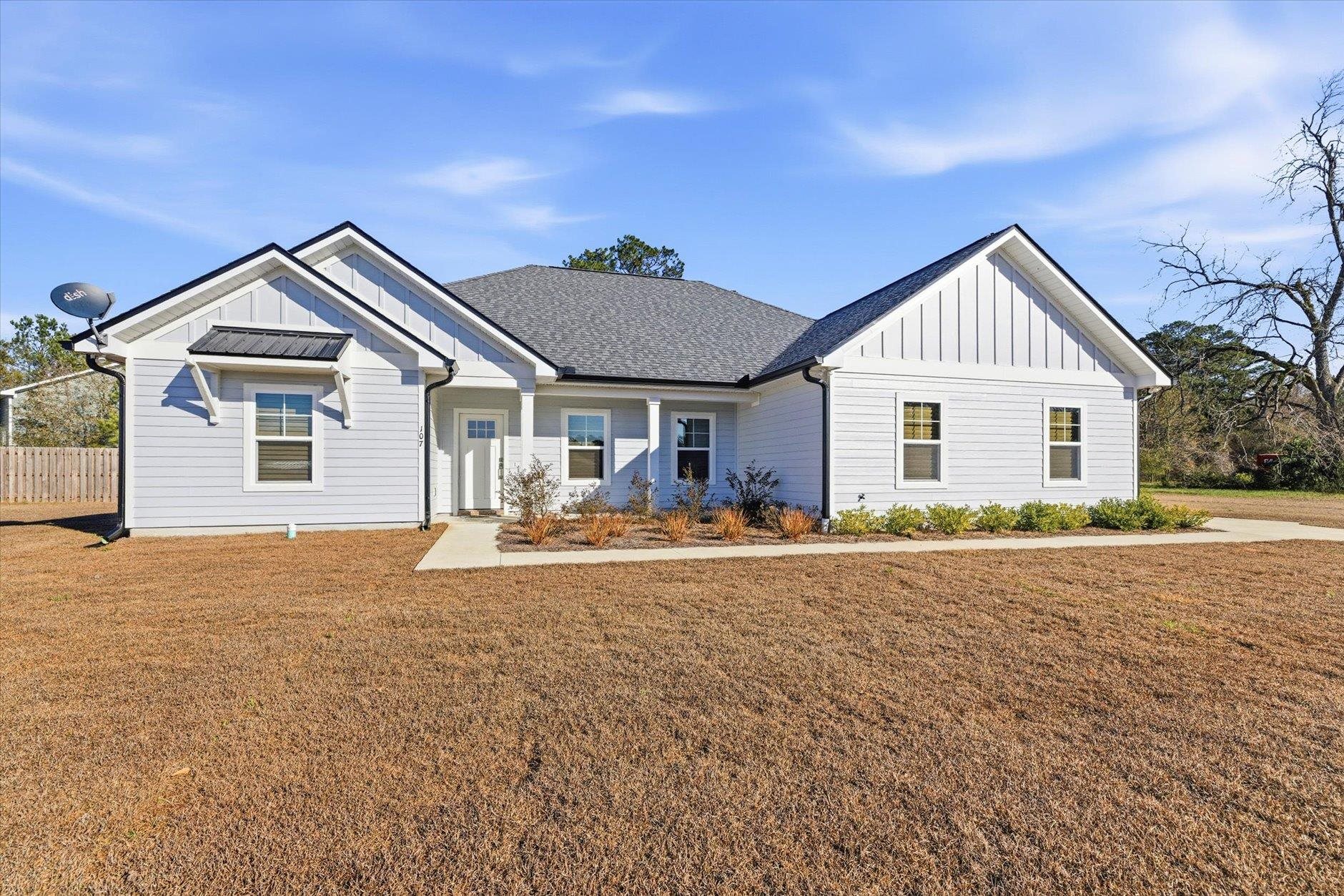 107 South Tarn Way Monticello, FL 32344 - Photo 1 of 38