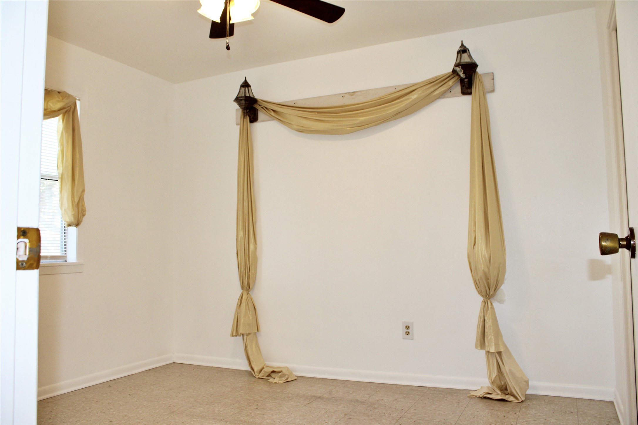 218 Smith Street Columbus, TX 78934 - Photo 20 of 36