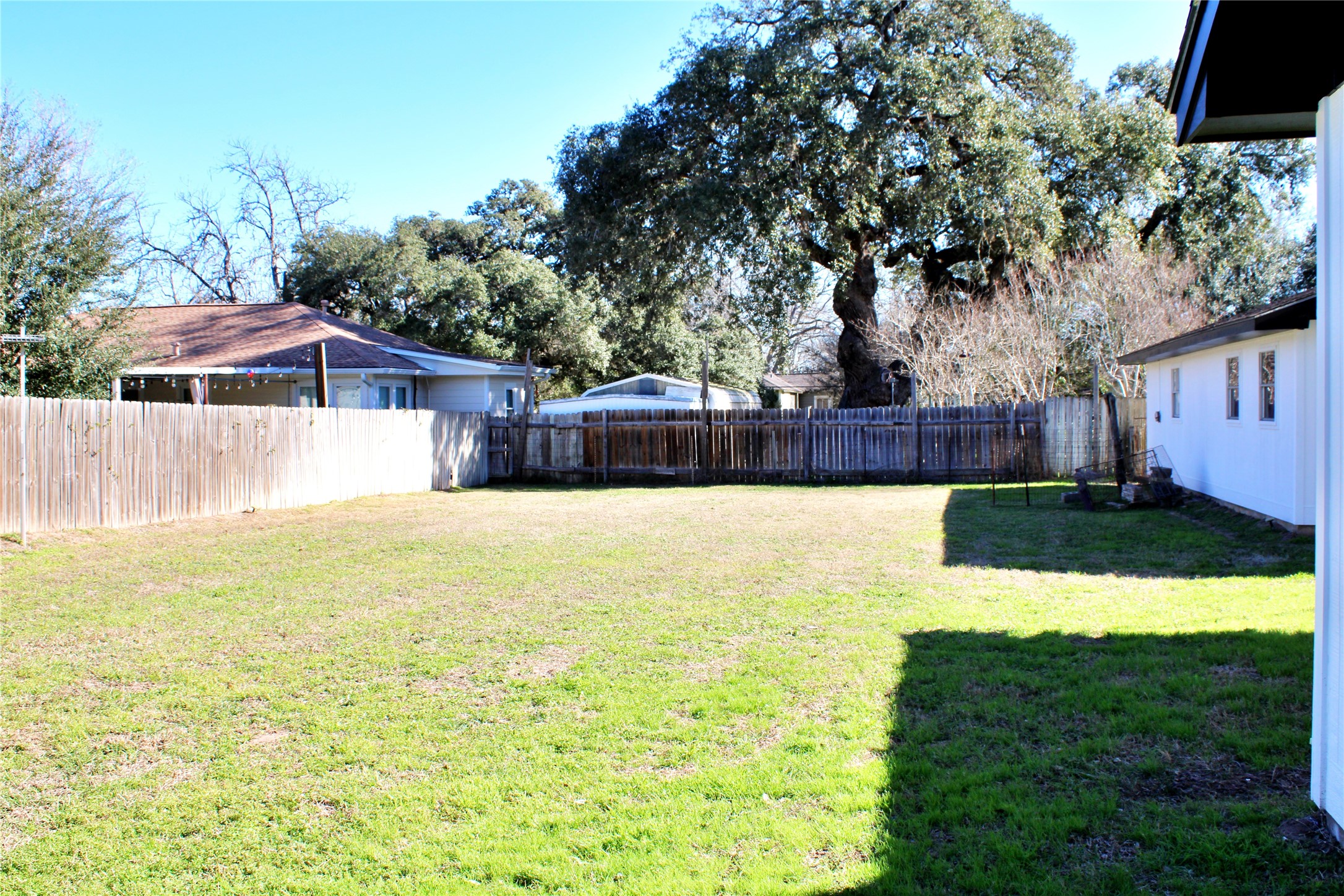 218 Smith Street Columbus, TX 78934 - Photo 27 of 36