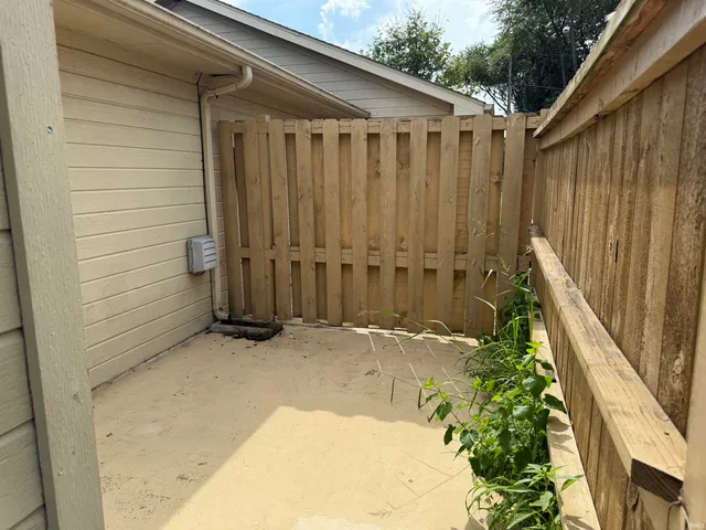 $675,000 | 1127 Southampton Drive, Decatur, IN 46733