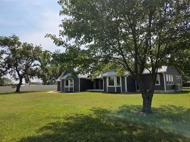 $540,000 | 2096 Indian Road, Fort Scott, KS 66701