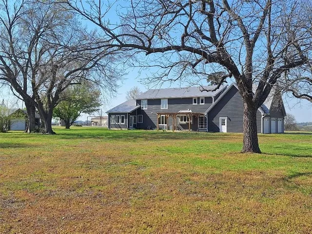 $540,000 | 2096 Indian Road, Fort Scott, KS 66701