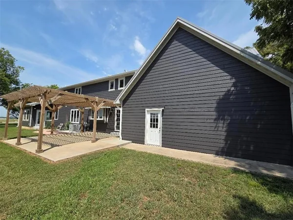$499,000 | 2096 Indian Road, Fort Scott, KS 66701