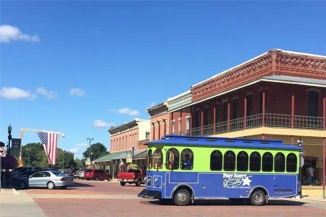 $540,000 | 2096 Indian Road, Fort Scott, KS 66701