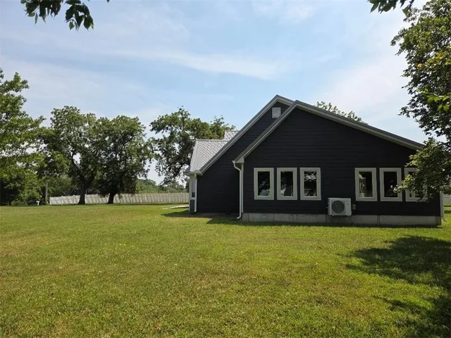 $540,000 | 2096 Indian Road, Fort Scott, KS 66701