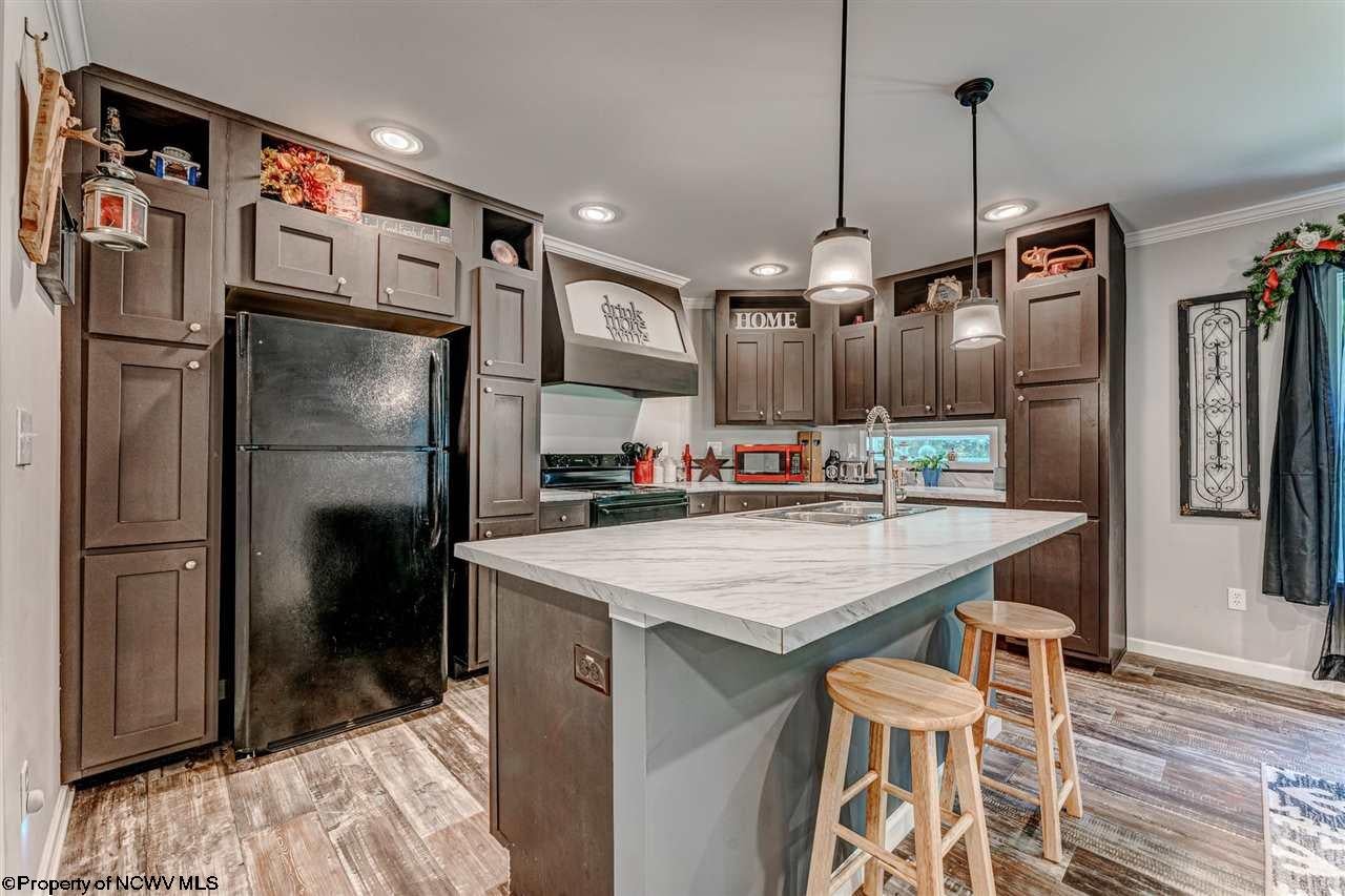 141 Grape Thicket Road Kingwood, WV 26537 - Photo 10 of 29 Gallery Image 10