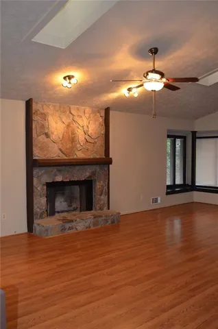 $2,500 | 2745 Peachtree Walk, Duluth, GA 30096