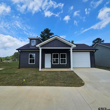 $1,600 | 18723 Farm To Market Road 850, Unit 2, Arp, TX 75750