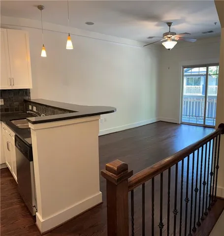 $2,100 | 221 Semel Circle Northwest, Unit 278, Atlanta, GA 30309