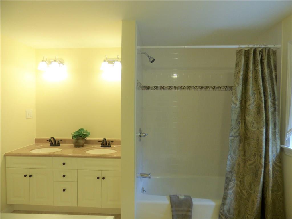 298 Fisher Road Bowdoinham, ME 04008 - Photo 17 of 31 Photo