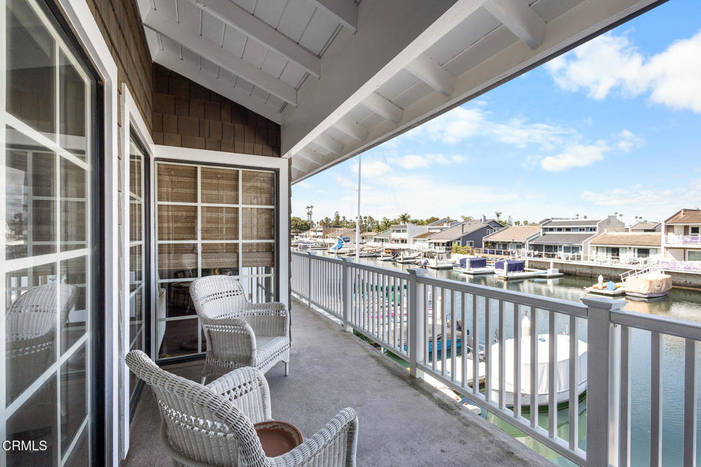 4505 Gateshead Bay Oxnard, CA 93035 - Photo 24 of 41 a view of balcony with furniture