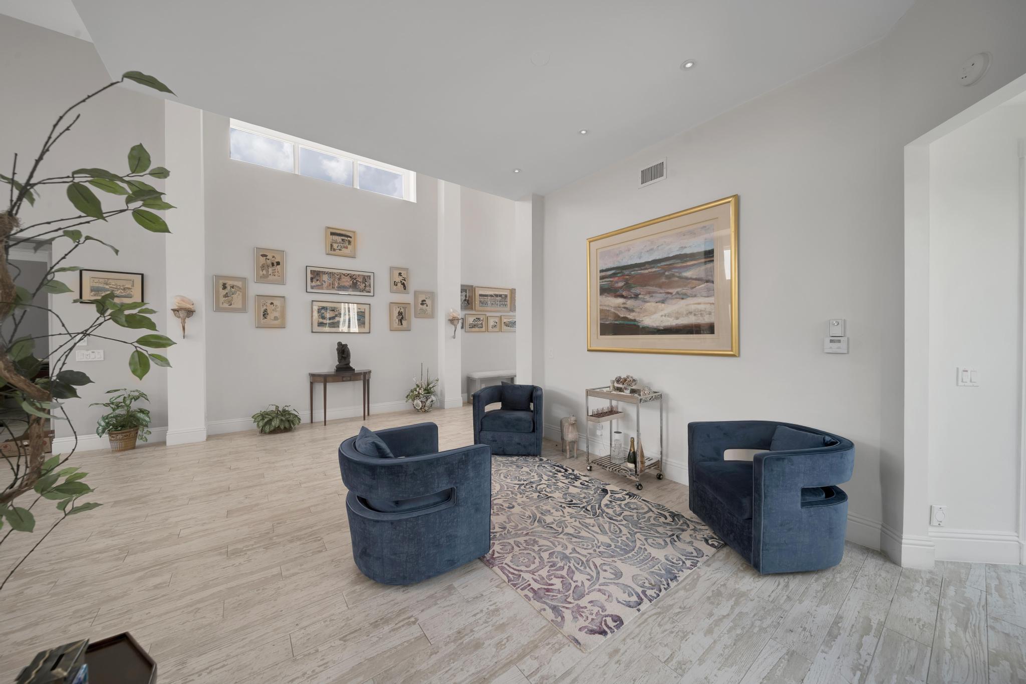 5358 Ascot Bend Road Boca Raton, FL 33496 - Photo 21 of 55 LR Sitting Area