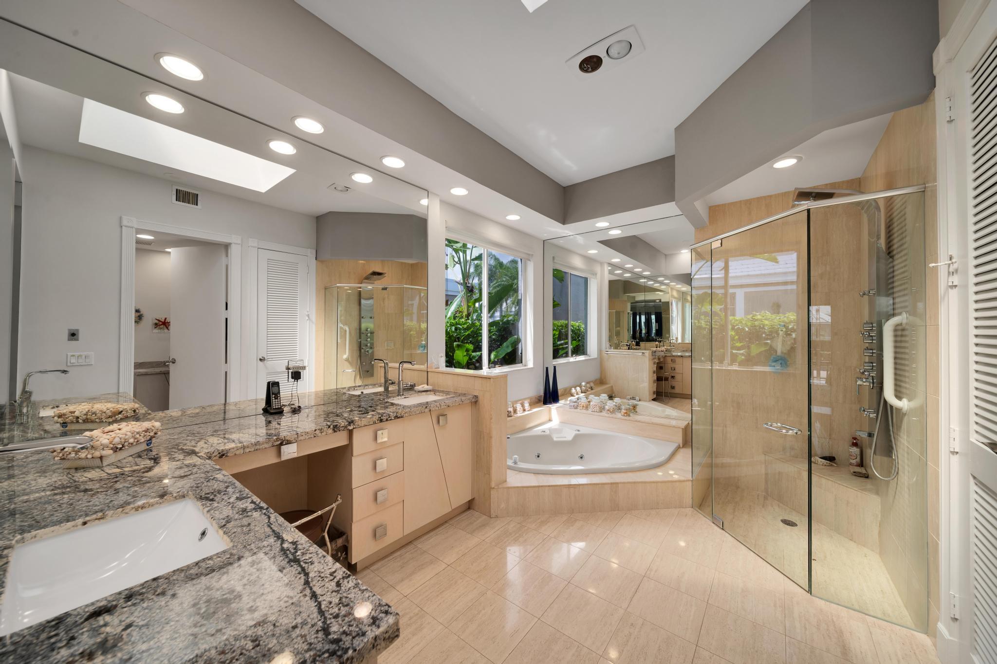 5358 Ascot Bend Road Boca Raton, FL 33496 - Photo 30 of 55 Primary Bath