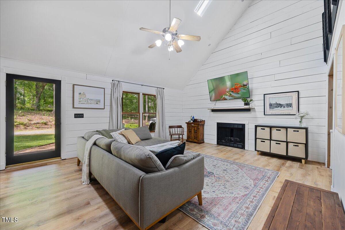 12513 Old Creedmoor Road Raleigh, NC 27613 - Photo 5 of 45 12-2A1A2306