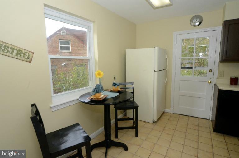 2323 Arthur Avenue Silver Spring, MD 20902 - Photo 5 of 18 Kitchen