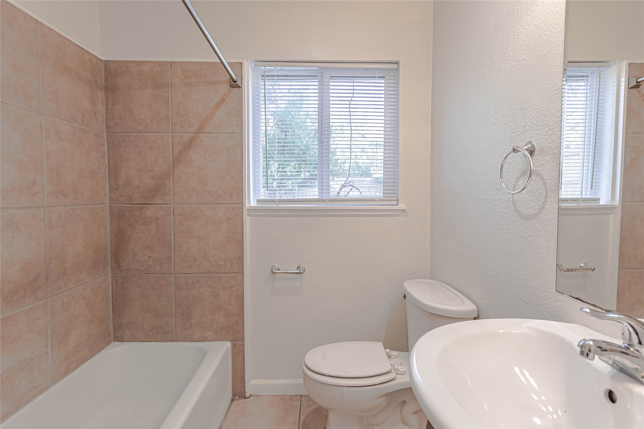 2005 Matthews Lane, Unit 2 Austin, TX 78745 - Photo 16 of 25