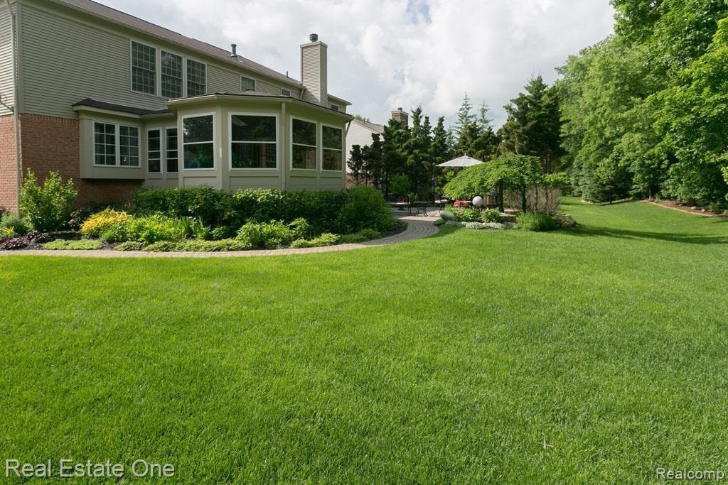 3695 Piedmonte Drive Rochester, MI 48306 - Photo 37 of 49 4Y0A2669.jpg