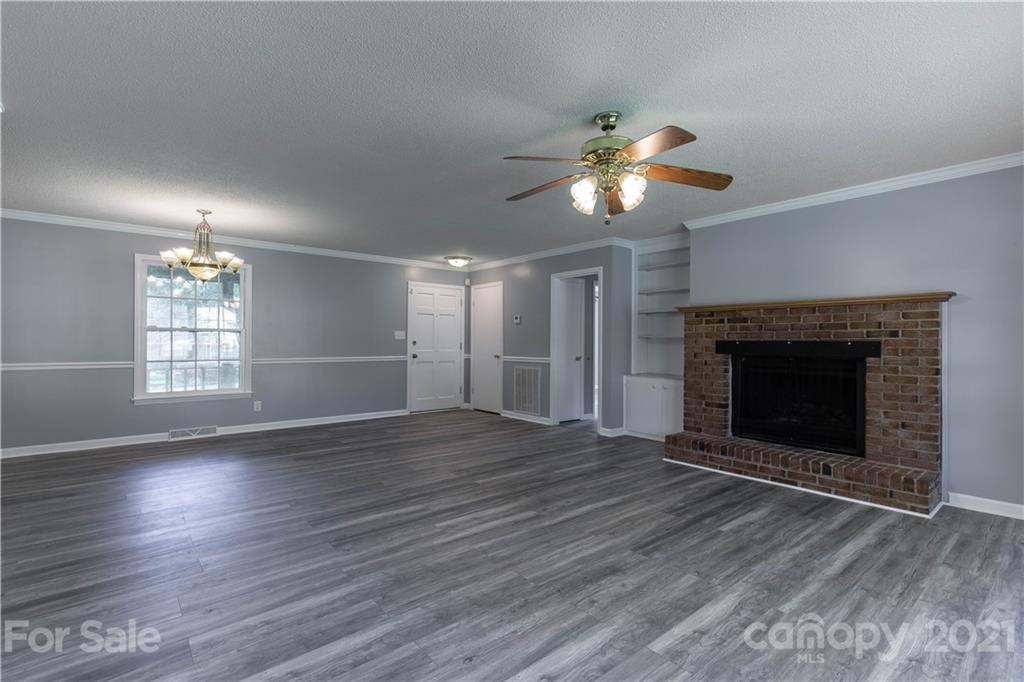 2139 Hallman Road Lancaster, SC 29720 - Photo 8 of 23 Gallery Image 8