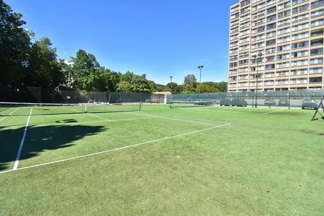 $1,100,000 | 250 Hammond Pond Parkway, Unit 1205N, Newton, MA 02467