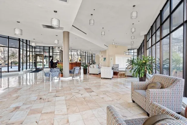 $1,100,000 | 250 Hammond Pond Parkway, Unit 1205N, Newton, MA 02467