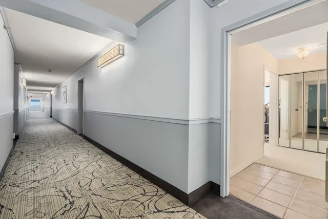 $1,100,000 | 250 Hammond Pond Parkway, Unit 1205N, Newton, MA 02467