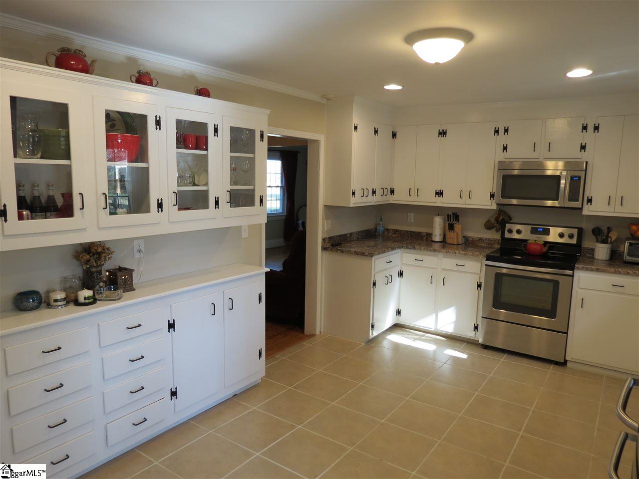 312 Bishops Branch Road Pendleton, SC 29670 - Photo 9 of 36