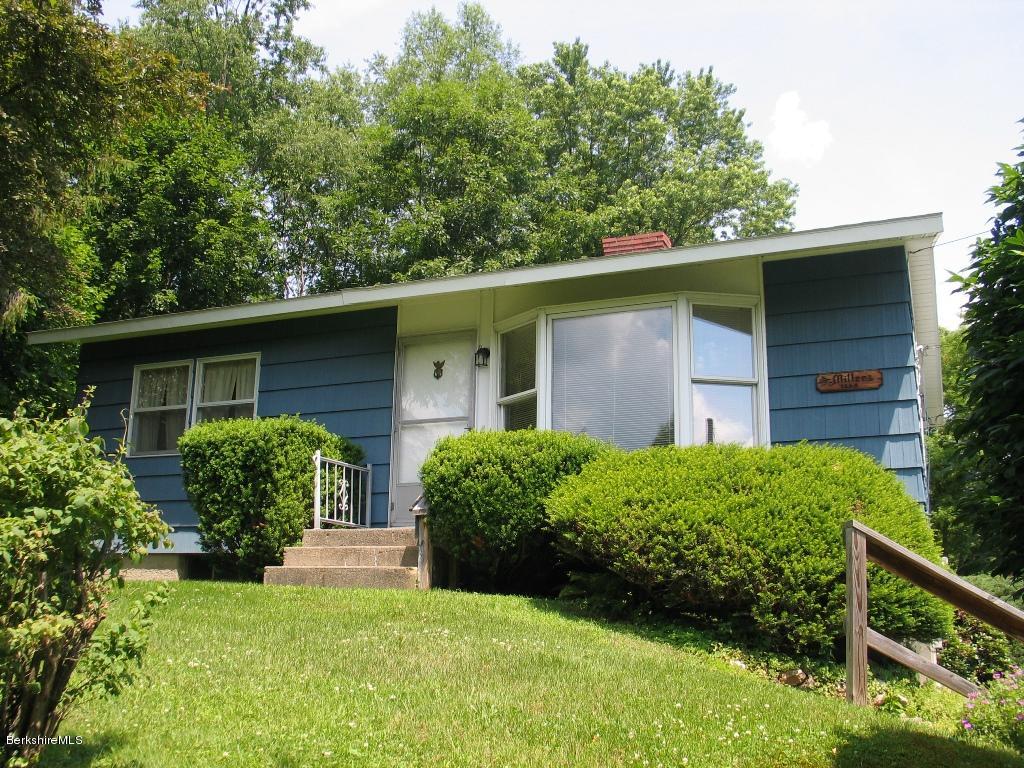 1258 North Hoosac Road Williamstown, MA 01267 - Photo 1 of 11 1258 North Hoosac Road