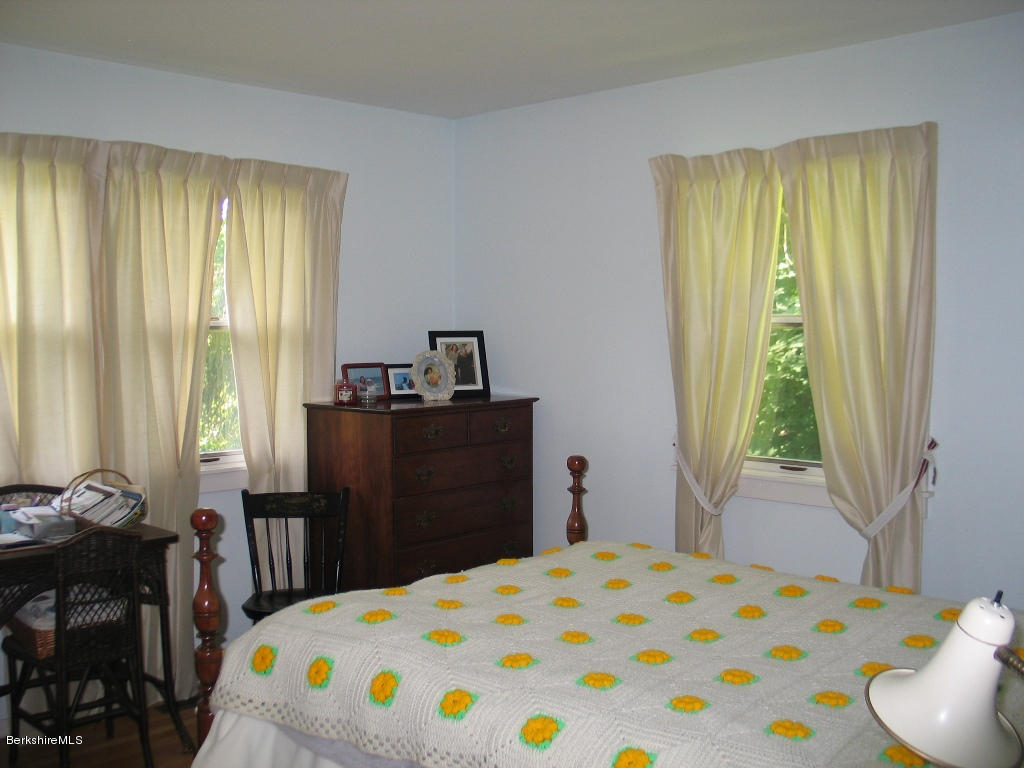1258 North Hoosac Road Williamstown, MA 01267 - Photo 5 of 11 Bedroom #1