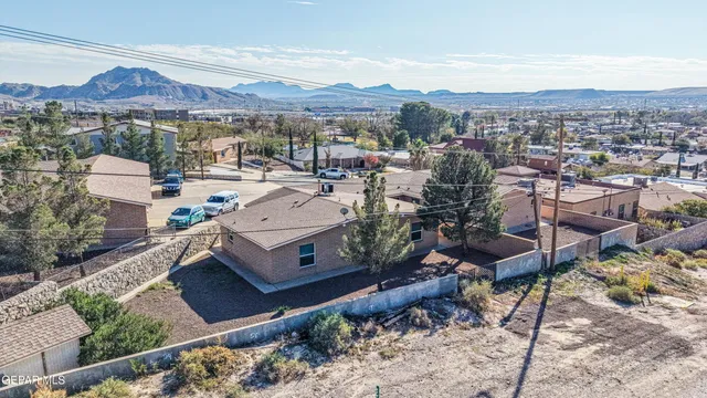 $468,500 | 293 Atlantic Road, Unit A & B, El Paso, TX 79922