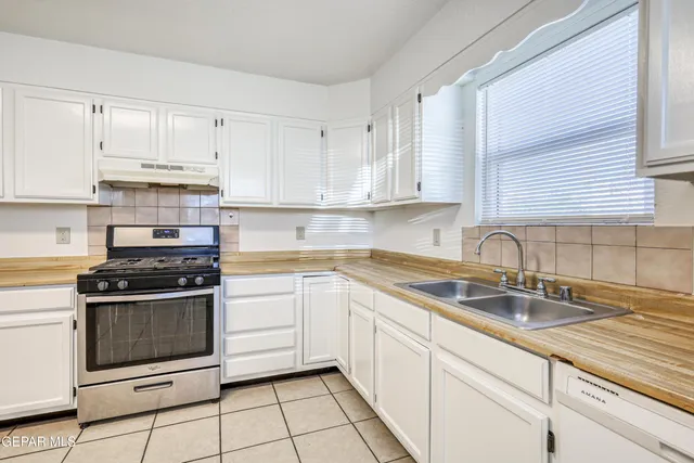 $468,500 | 293 Atlantic Road, Unit A & B, El Paso, TX 79922