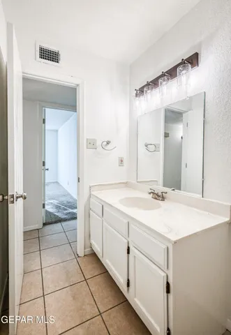 $468,500 | 293 Atlantic Road, Unit A & B, El Paso, TX 79922