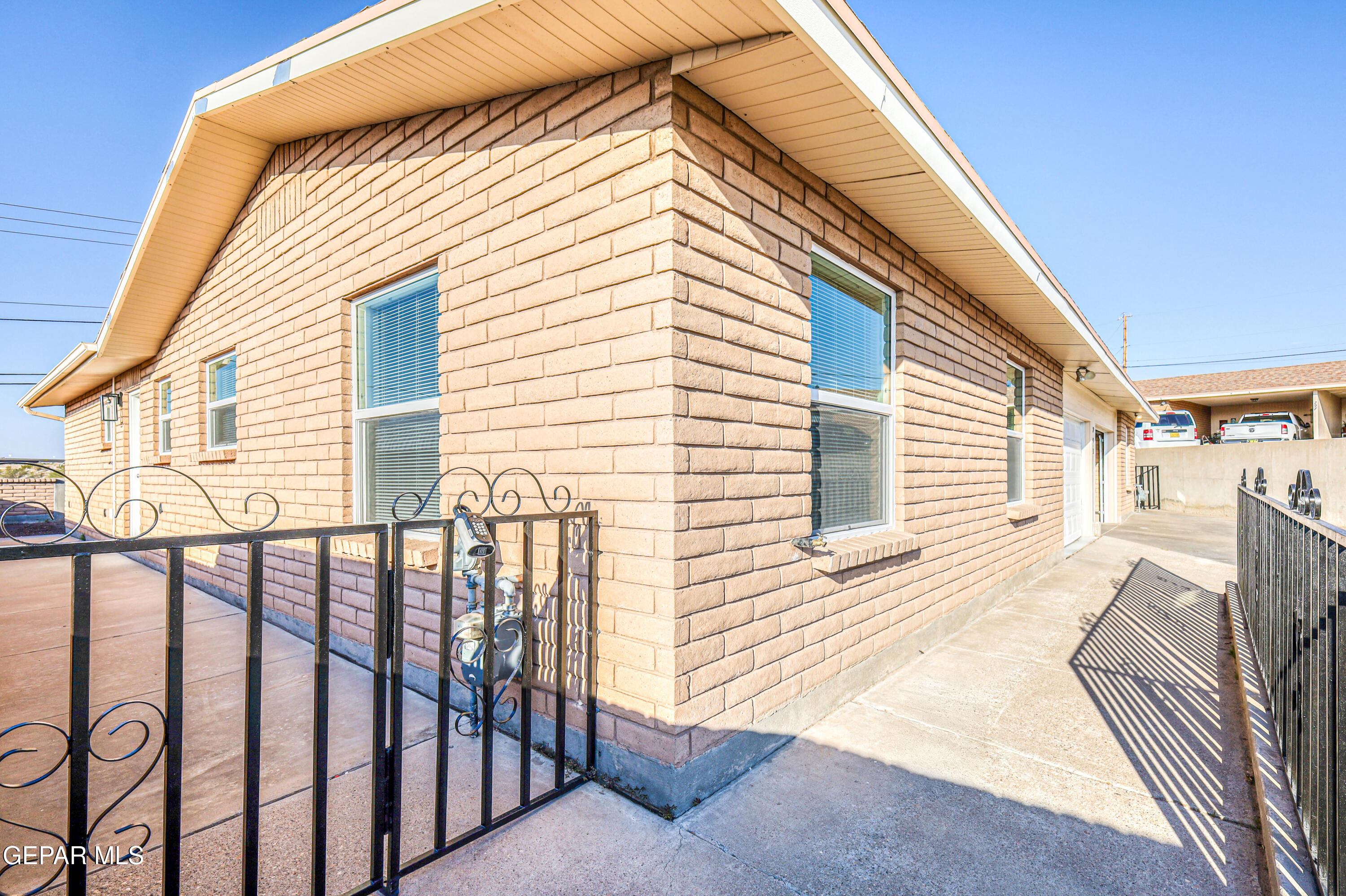 293 Atlantic Road, Unit A & B El Paso, TX 79922 - Photo 63 of 111 IMG_6991_HDR