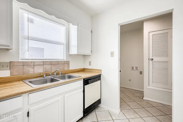 $468,500 | 293 Atlantic Road, Unit A & B, El Paso, TX 79922