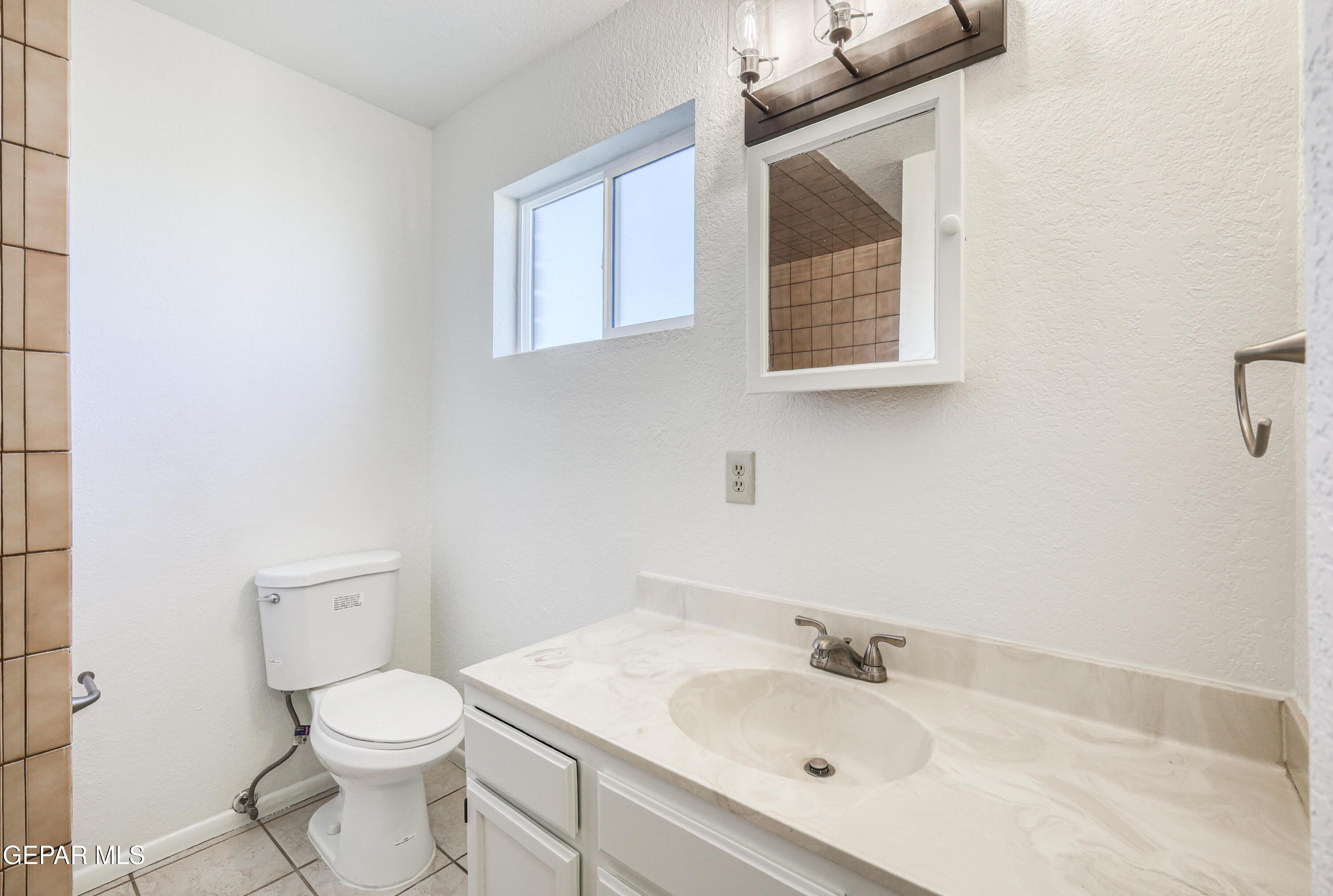 293 Atlantic Road, Unit A & B El Paso, TX 79922 - Photo 98 of 111 IMG_7266_HDR