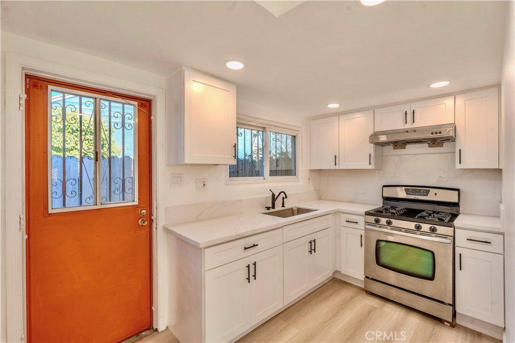 301 East Riggin Street Monterey Park, CA 91755 - Photo 3 of 12