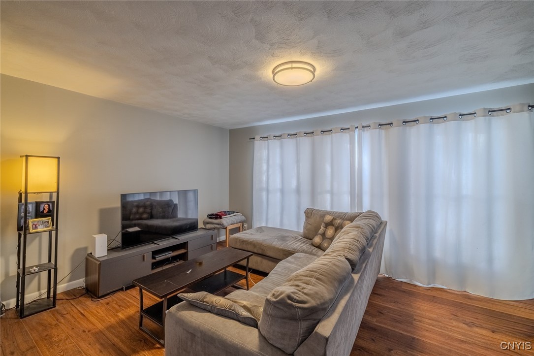 110 Cornell Avenue Syracuse, NY 13207 - Photo 4 of 17