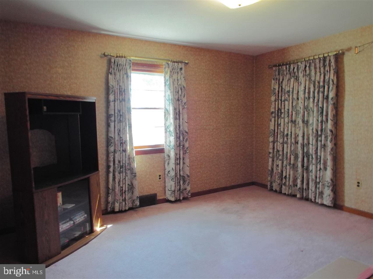 251 Reeser Road Camp Hill, PA 17011 - Photo 9 of 16 Gallery Image 9
