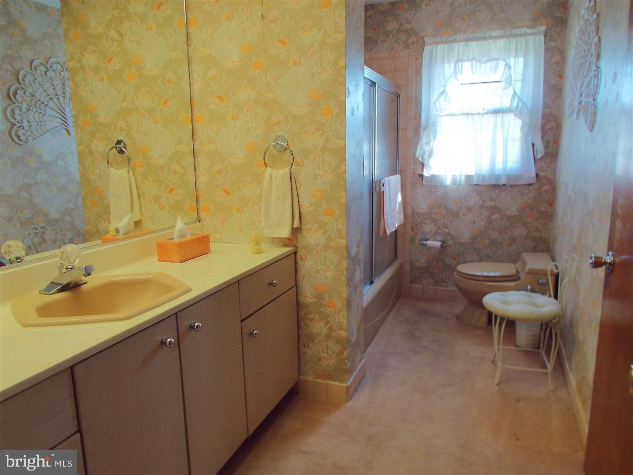 251 Reeser Road Camp Hill, PA 17011 - Photo 10 of 16 Gallery Image 10